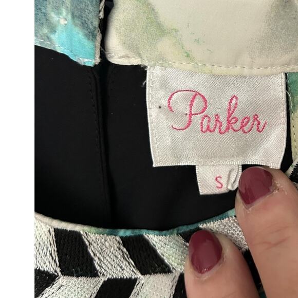 Parker Selita Mini Dress Women's Small Revolve Silk Pleated Green Sleeveless - Picture 3 of 8